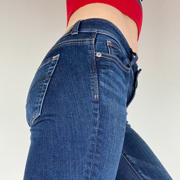 NEW American Eagle Low Rise Flare Jeans - Dark Wash - Size 0 - Picture 6 of 8